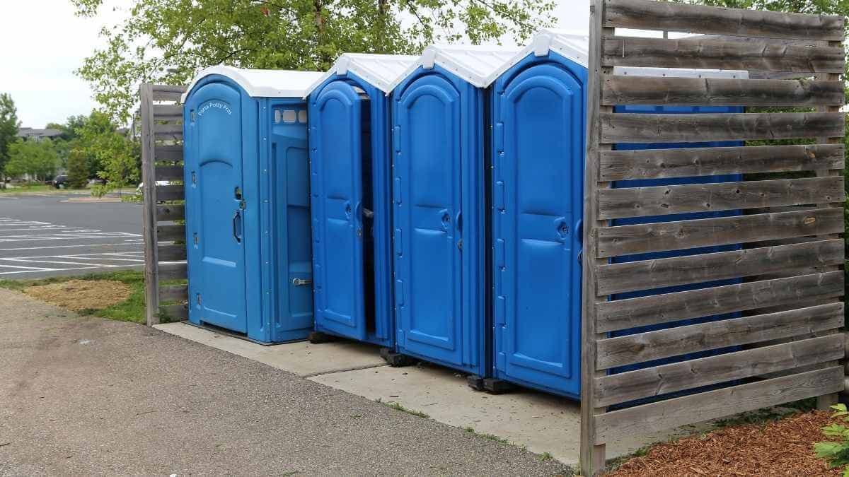 VIP Trailer Restrooms - Porta Potty Rental Pros - Porta Potty Rentals services in Omega, OK